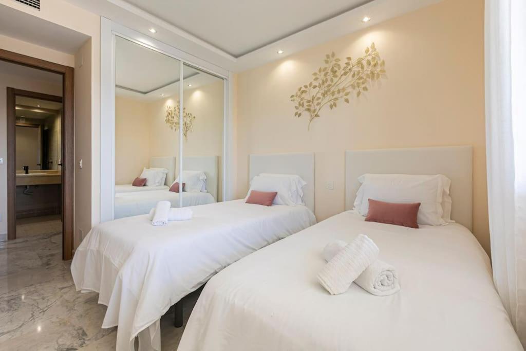Spacious And Luxurious In Puerto Banus Apartamento