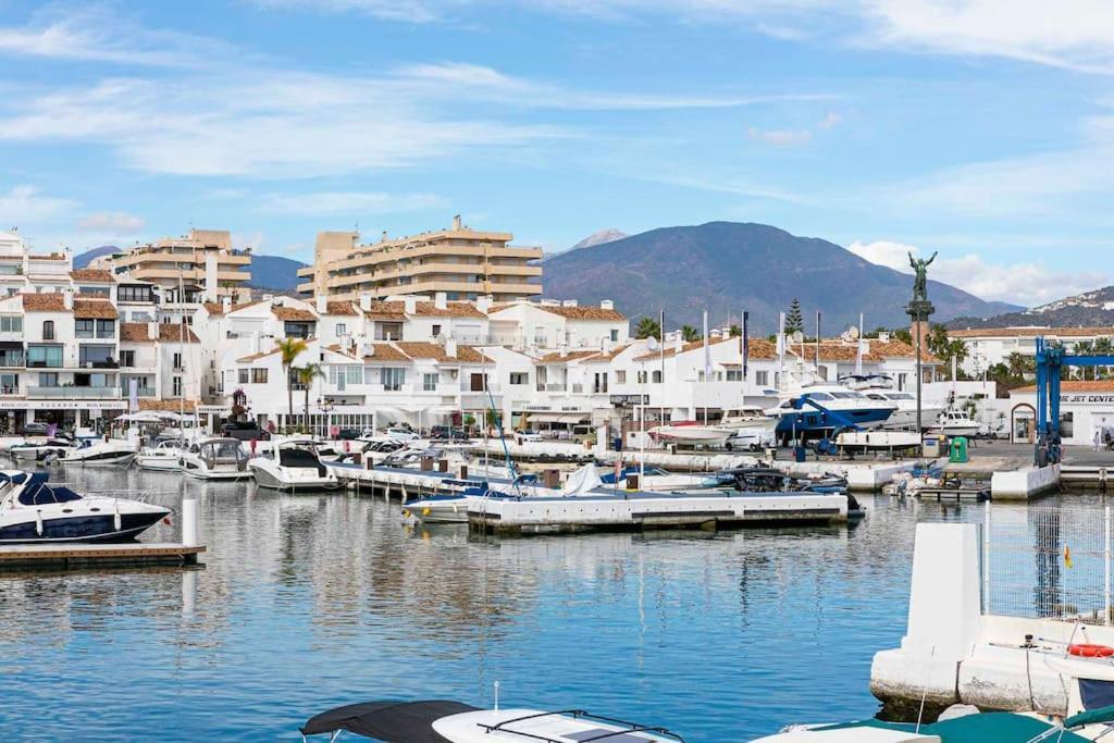 Apartamento Spacious And Luxurious In Puerto Banus Marbella