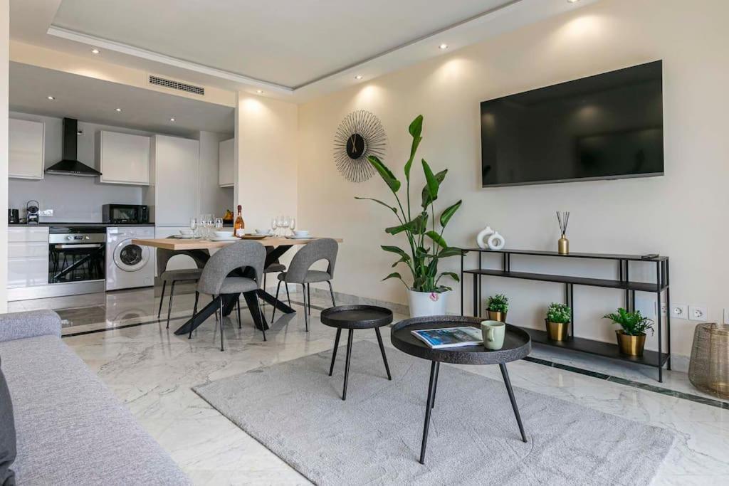 Spacious And Luxurious In Puerto Banus Apartamento